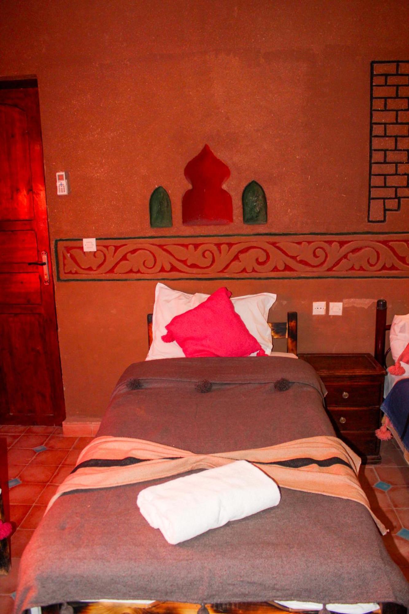 Riad Soleil Du Monde Zagora Esterno foto