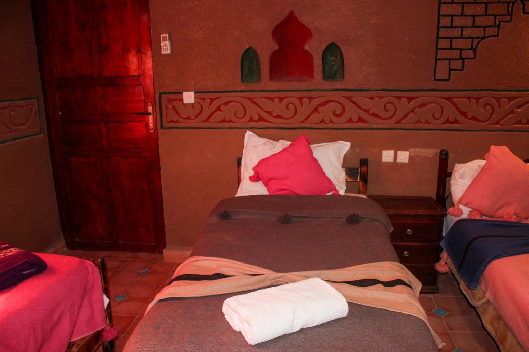 Riad Soleil Du Monde Zagora Esterno foto